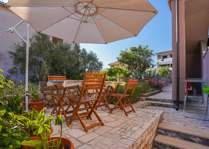 Guest house Elelina 3*